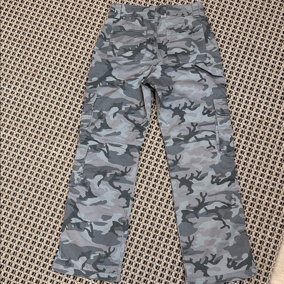NEW! Abercrombie & Fitch Camouflage Cargo Pants - Picture 6 of 6